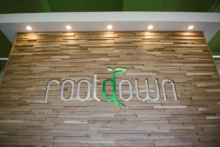 Rootdown Yoga·Juice·Greens Picture 2