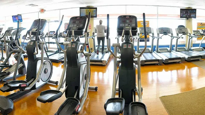 Family Fitness of Norton Shores Picture 2