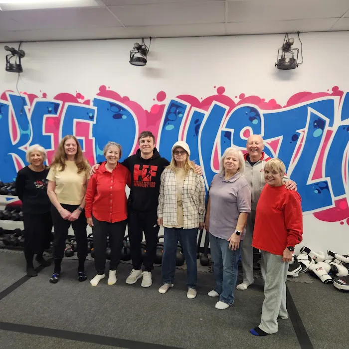 Hustle Fitness Willowbrook Picture 1