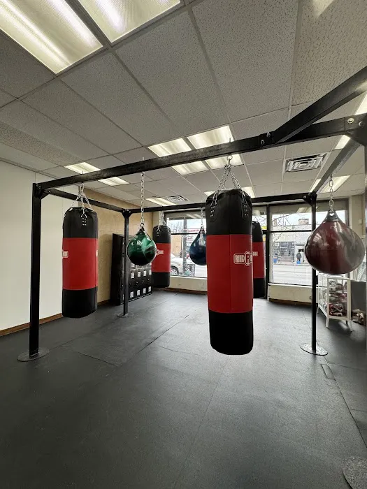 OUT WEST BOXING Picture 4