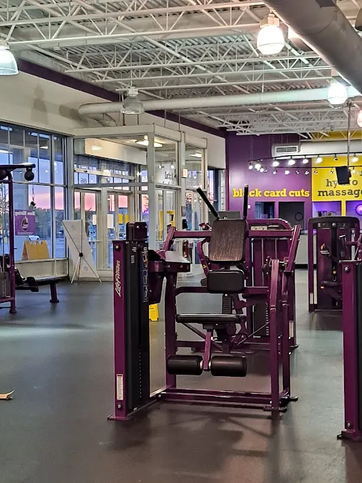 Planet Fitness Picture 1