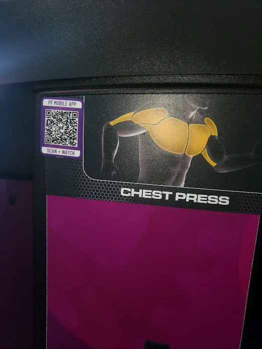 Planet Fitness Picture 9