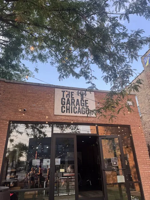 The Garage Chicago Gym - Group Training Picture 8