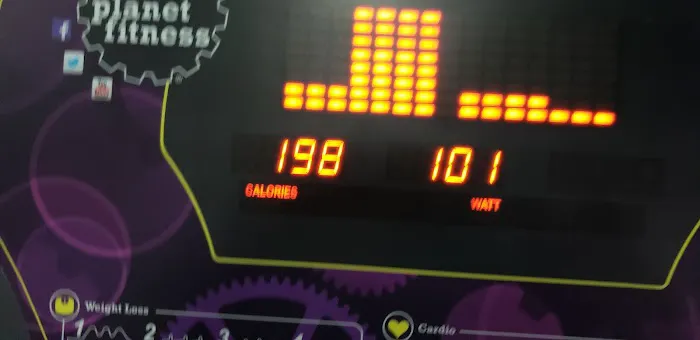 Planet Fitness Picture 5