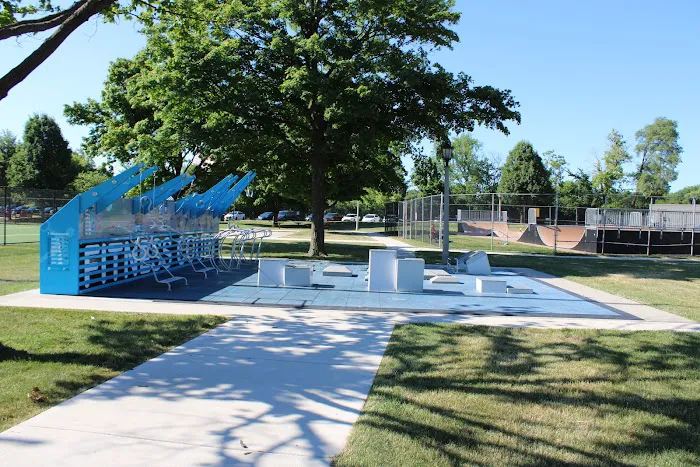 Fitness Park / Calisthenics Equipment Picture 2