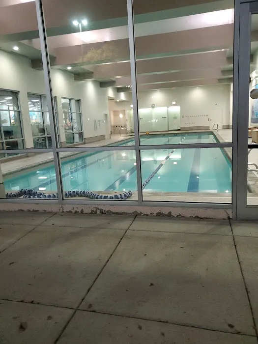 LA Fitness Picture 7