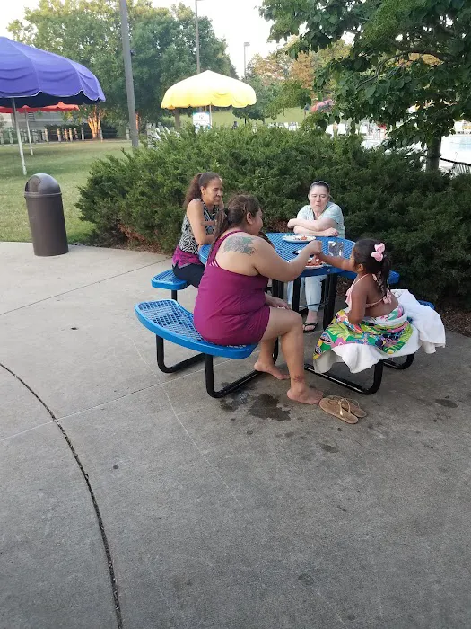 Lifestyles Fitness, Bolingbrook Park District Picture 3