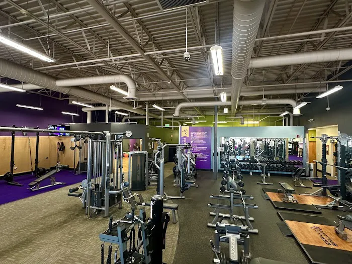 Anytime Fitness Romeoville Picture 1