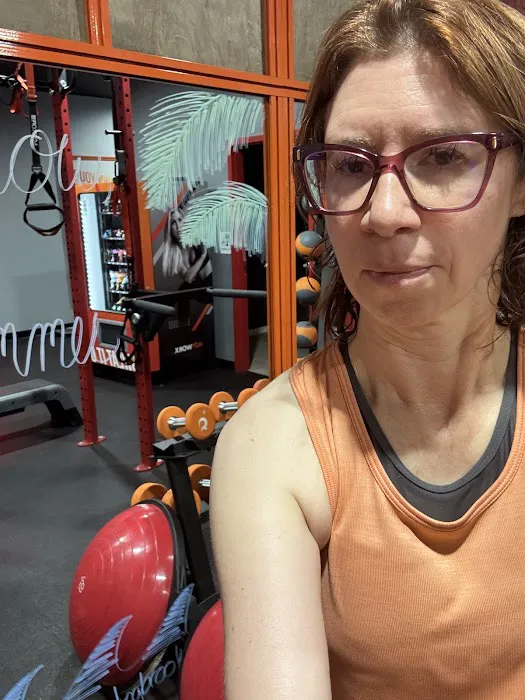 HOTWORX- Bolingbrook, IL Picture 10