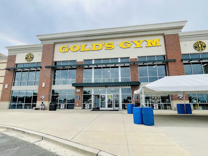 Gold's Gym Picture 6