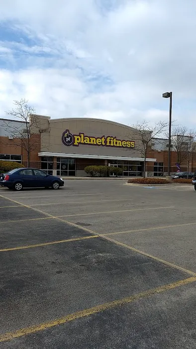 Planet Fitness Picture 6