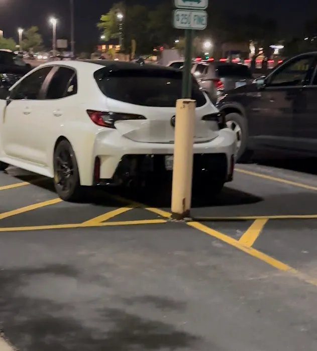 Planet Fitness Picture 9