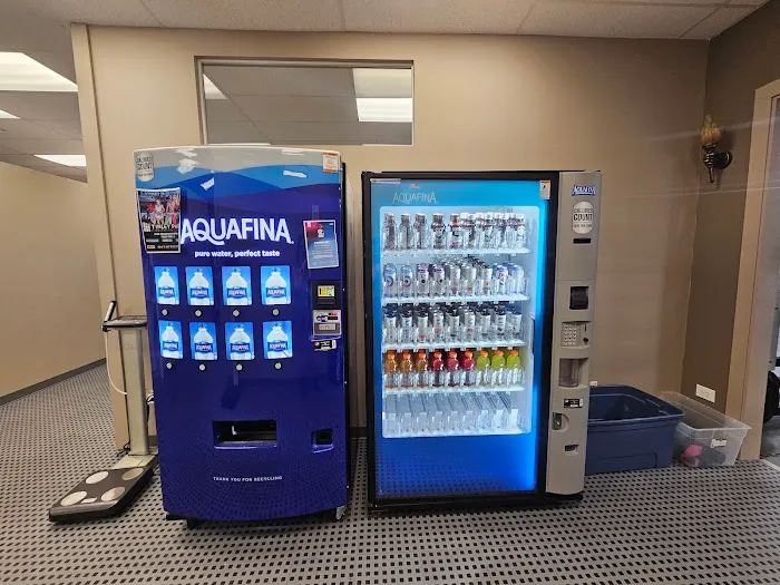 Shorewood Fitness and Nutrition 24/7 Picture 6