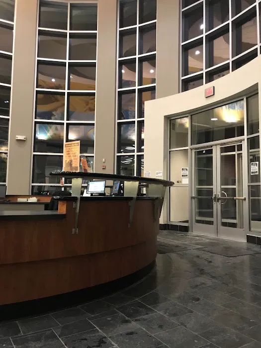 LA Fitness Picture 7