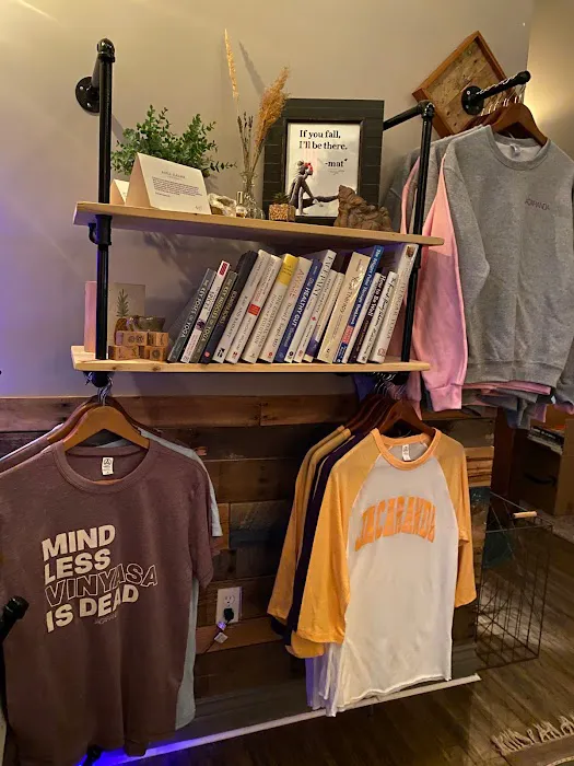 Jacaranda Yoga Picture 10