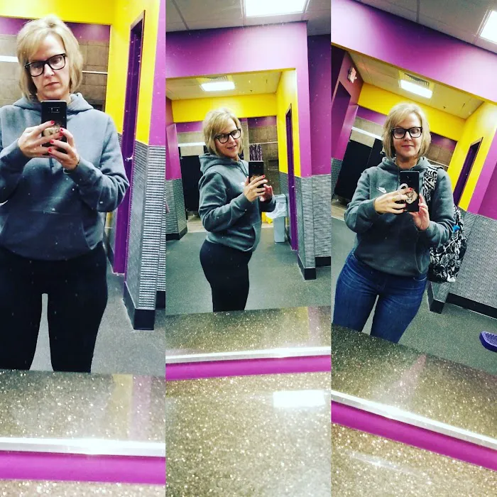 Planet Fitness Picture 7