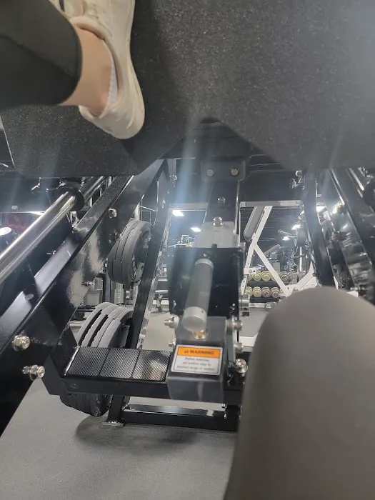 Iron Ridge Gym Picture 10