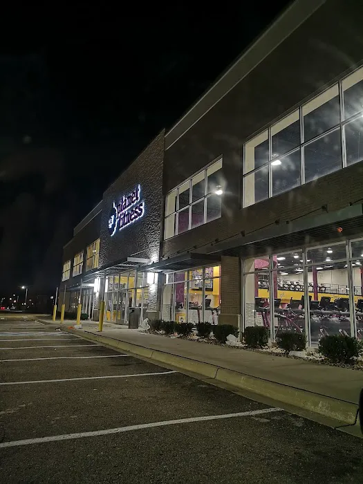 Planet Fitness Picture 6