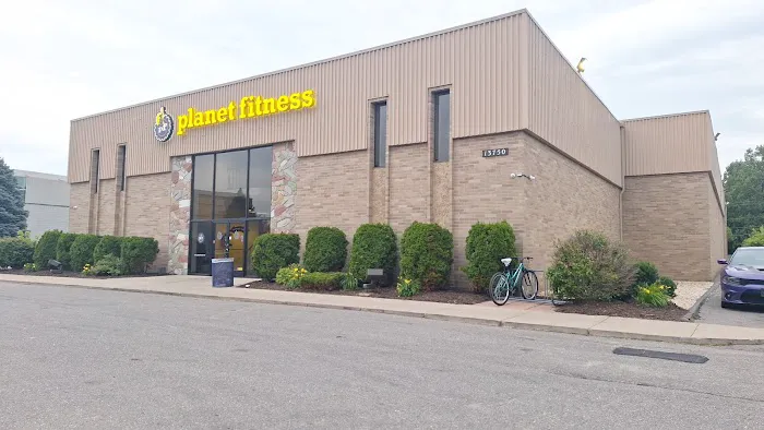 Planet Fitness Picture 3