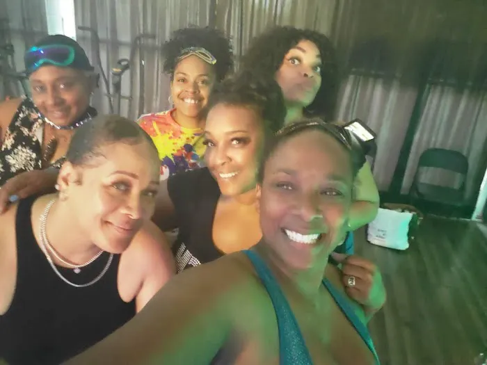 Alter Ego Pole Fitness Picture 6