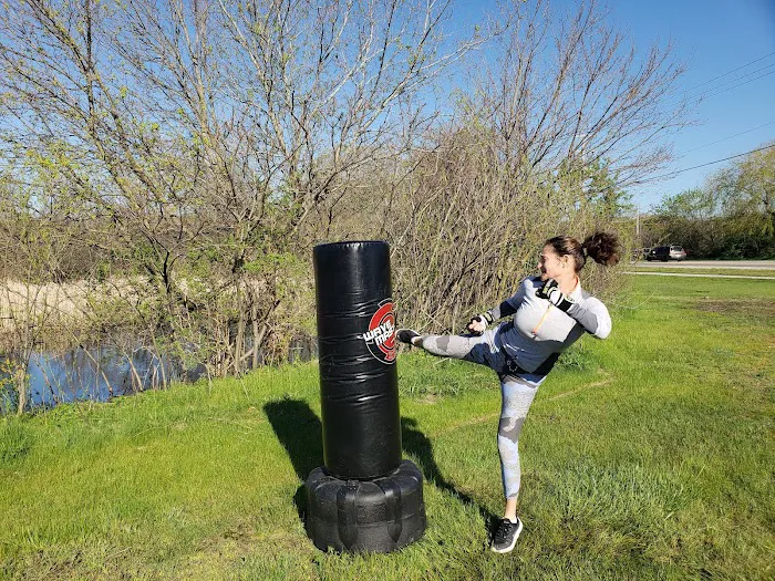 Rhoda's Body Shop Picture 1