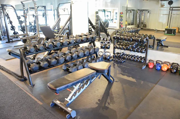 Spark Fitness Hinsdale Picture 3