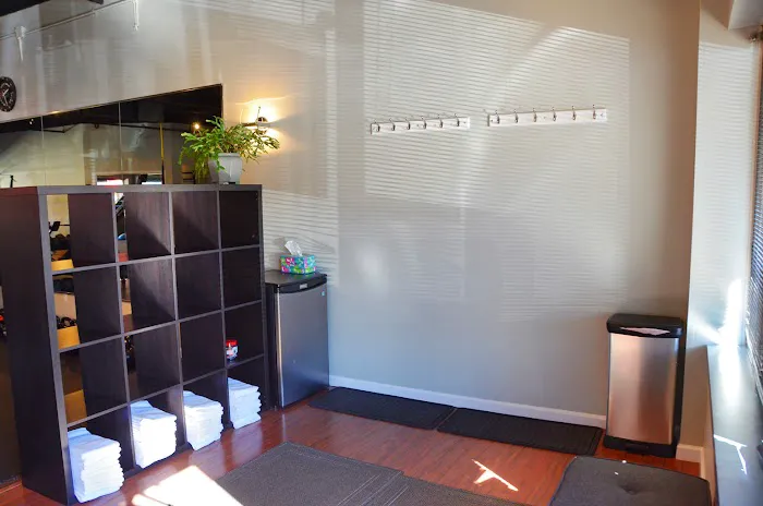 Spark Fitness Hinsdale Picture 4