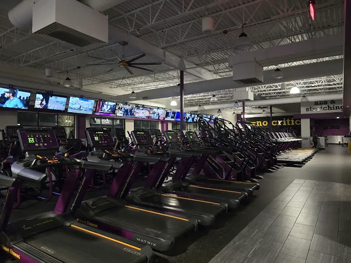 Planet Fitness Picture 3