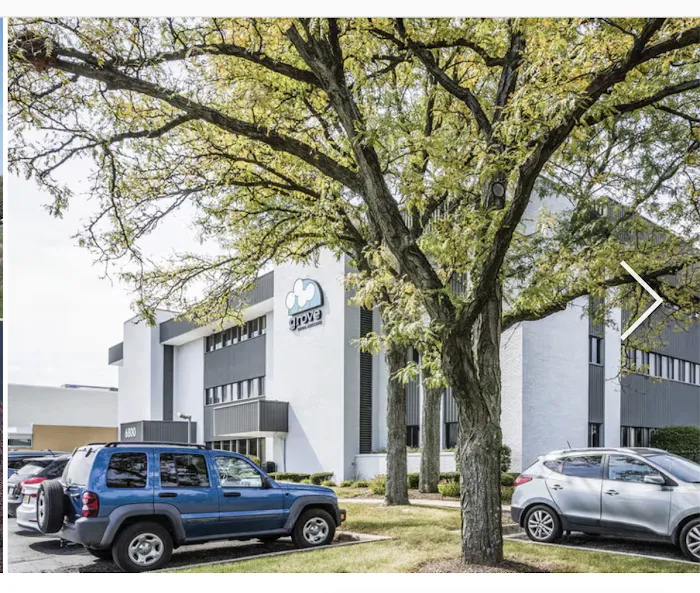 Bald N’ Bougie Yoga Picture 3