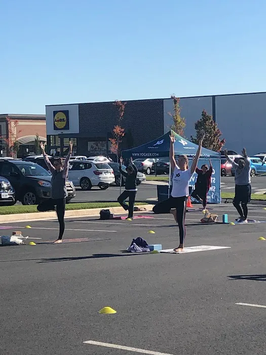 YogaSix Ashburn Picture 4