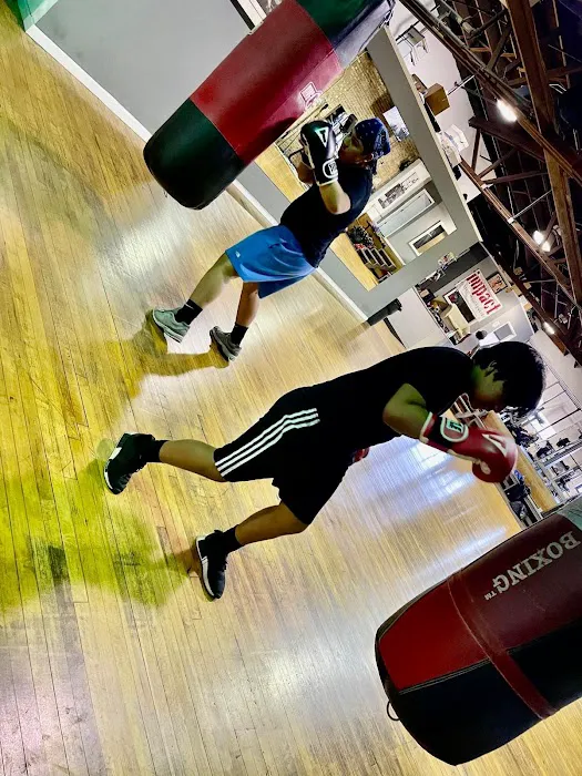 Oakley Fight Club & Fitness Picture 9