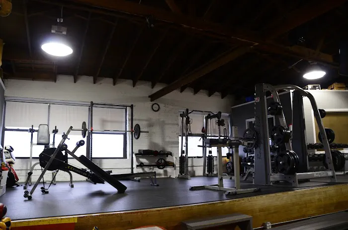 Oakley Fight Club & Fitness Picture 10