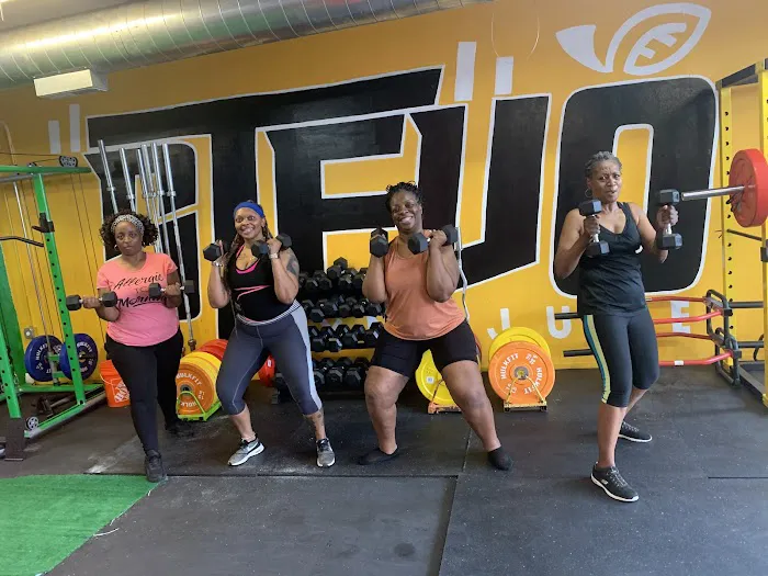 Stevo Gym & Juze Picture 4