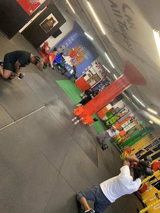 Stevo Gym & Juze Picture 8