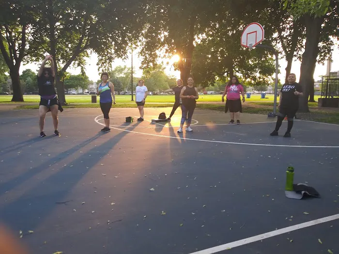 DJZ FITNESS Picture 3