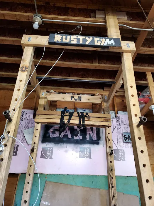 Rusty Gym Picture 4