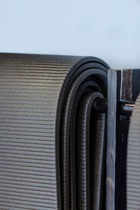 WHOLE ATHLETICS Picture 5