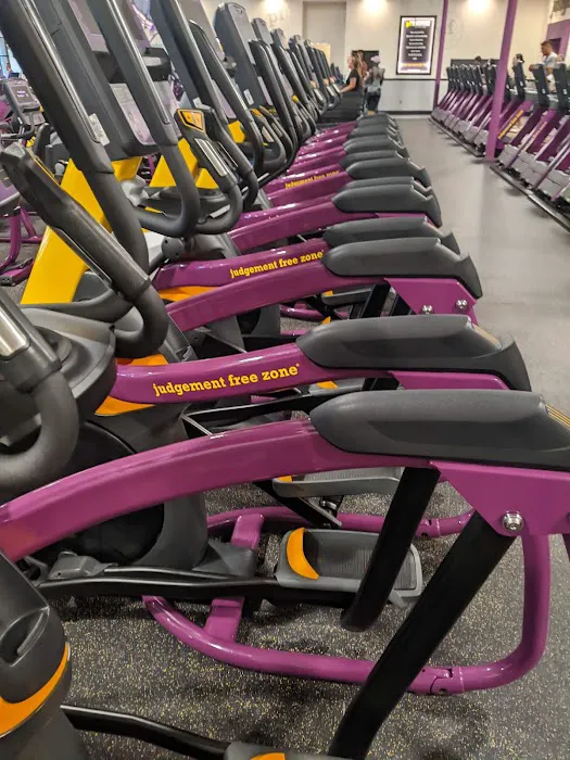 Planet Fitness Picture 2