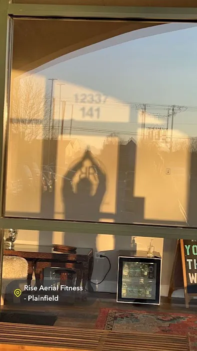 Rise Aerial and Yoga Fitness Picture 8