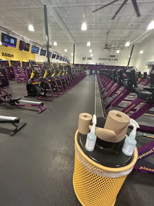 Planet Fitness Picture 2