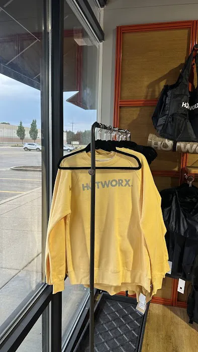 HOTWORX - Plainfield, IL - Route 59 Picture 2