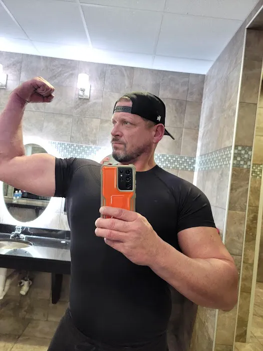 Planet Fitness Picture 7