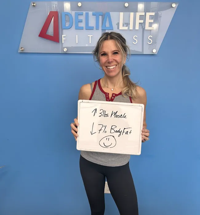 Delta Life Fitness - Naperville Picture 4