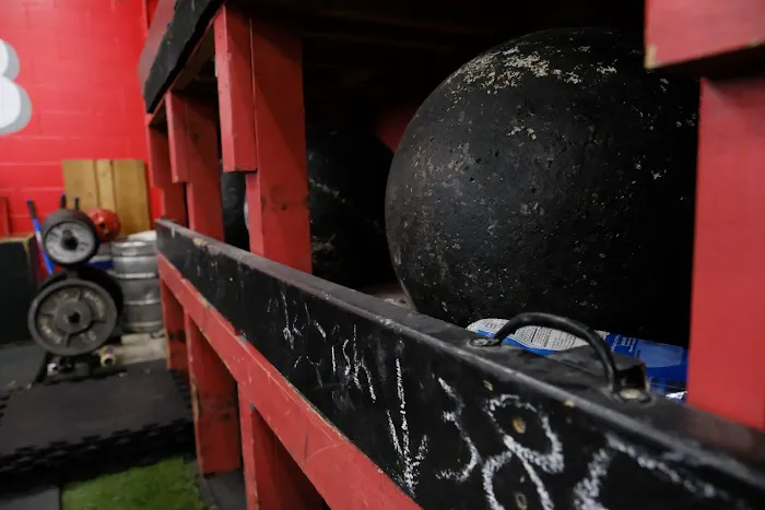 The House Barbell Club Picture 2