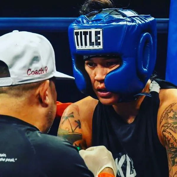 TENTH ROUND BOXING/MMA Picture 3