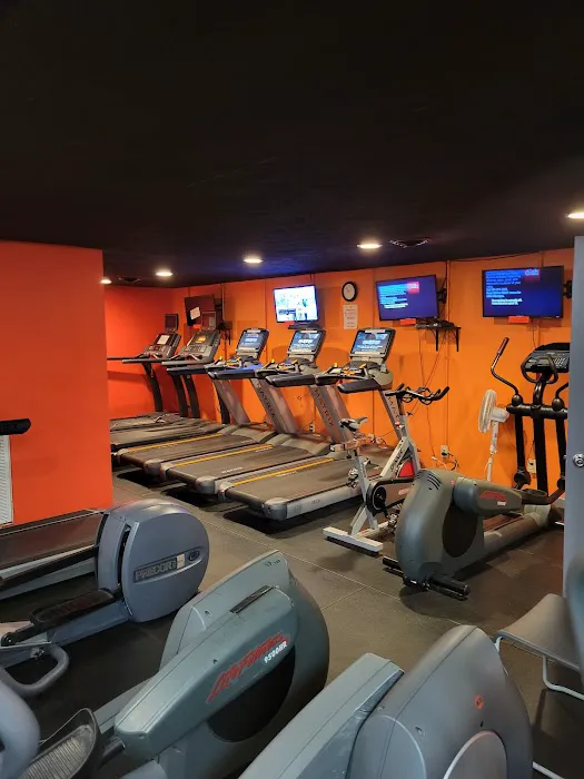 Marion Fitness 24/7, LLC Picture 9