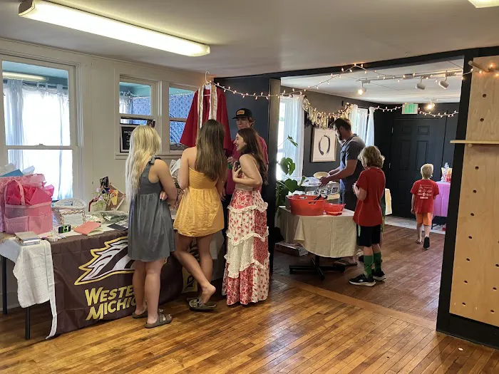 Sangha Haus Picture 7