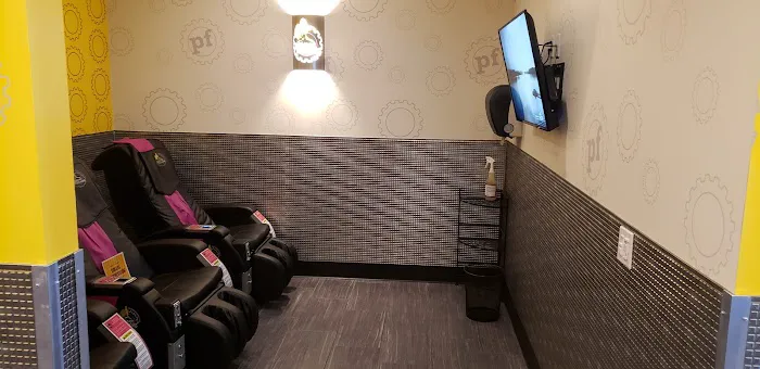 Planet Fitness Picture 7