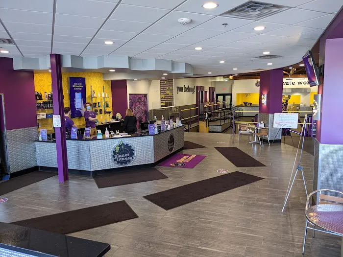 Planet Fitness Picture 8