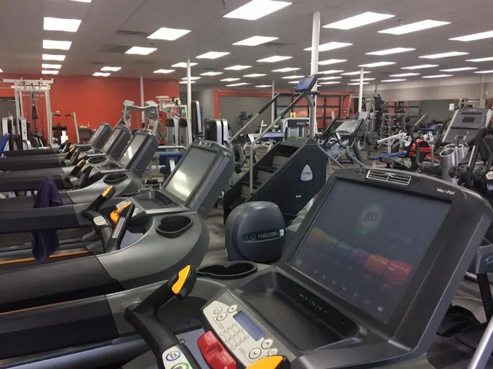 America's Fitness Center Picture 7
